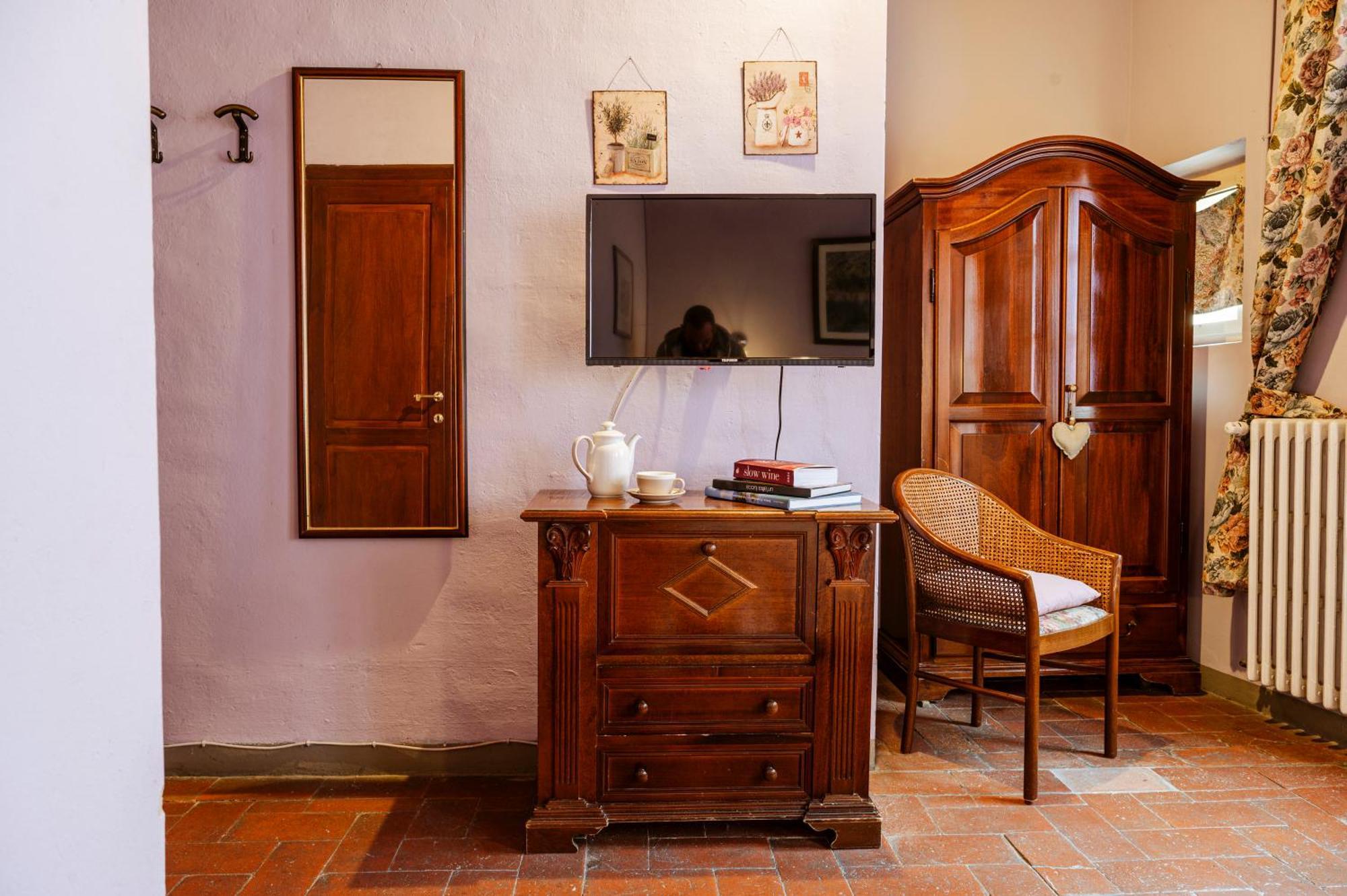 Bed and Breakfast Antica Casa Dei Rassicurati Montecarlo Exteriér fotografie