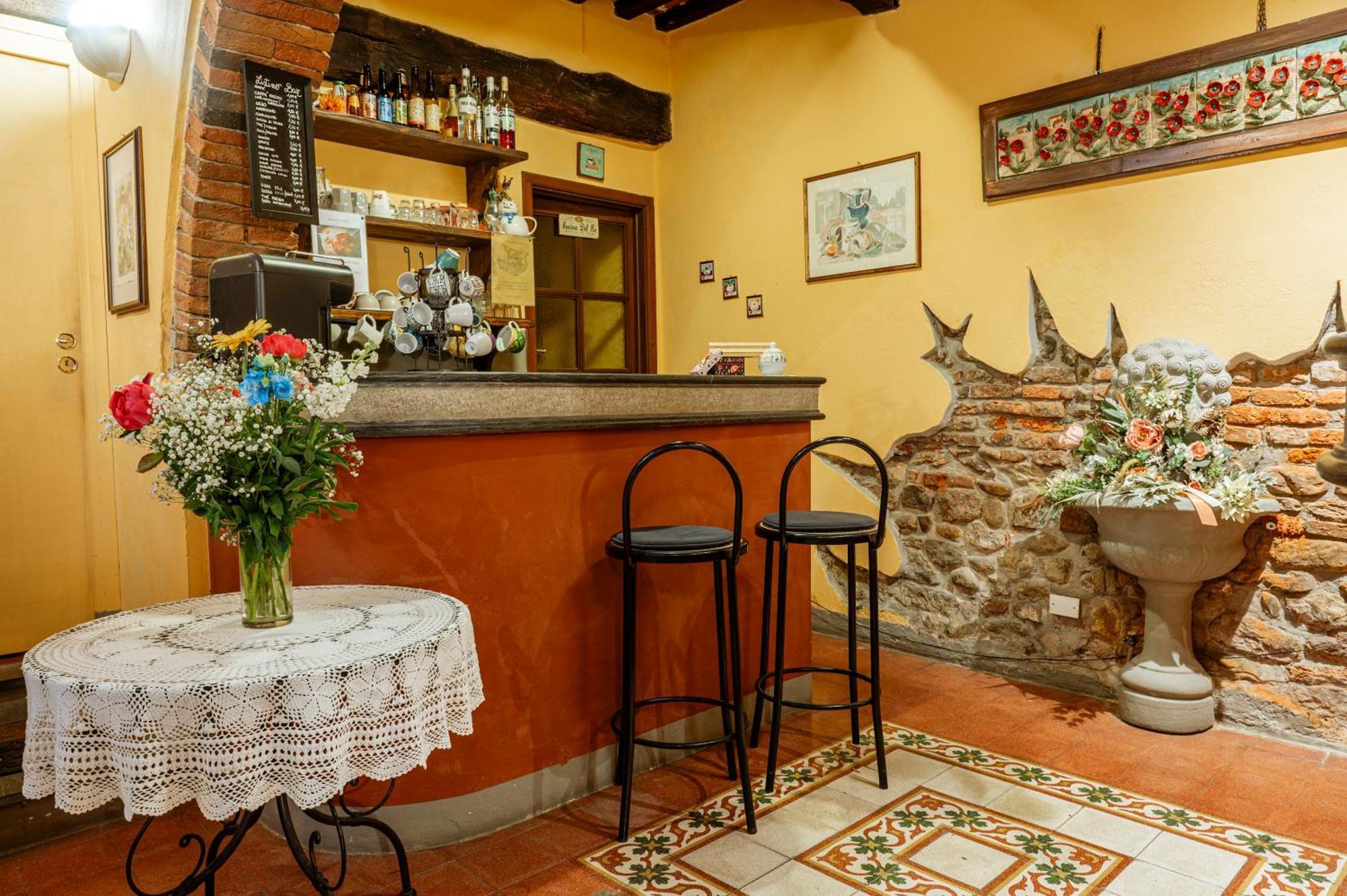 Bed and Breakfast Antica Casa Dei Rassicurati Montecarlo Exteriér fotografie