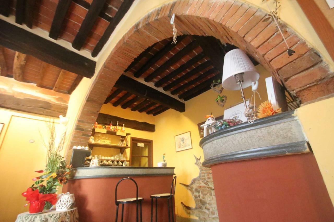 Bed and Breakfast Antica Casa Dei Rassicurati Montecarlo Exteriér fotografie