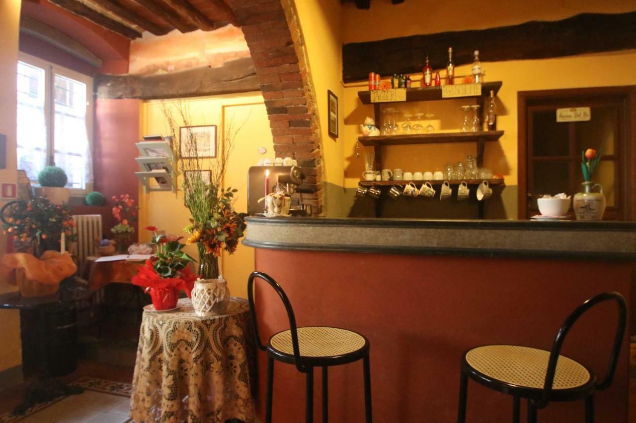 Bed and Breakfast Antica Casa Dei Rassicurati Montecarlo Exteriér fotografie