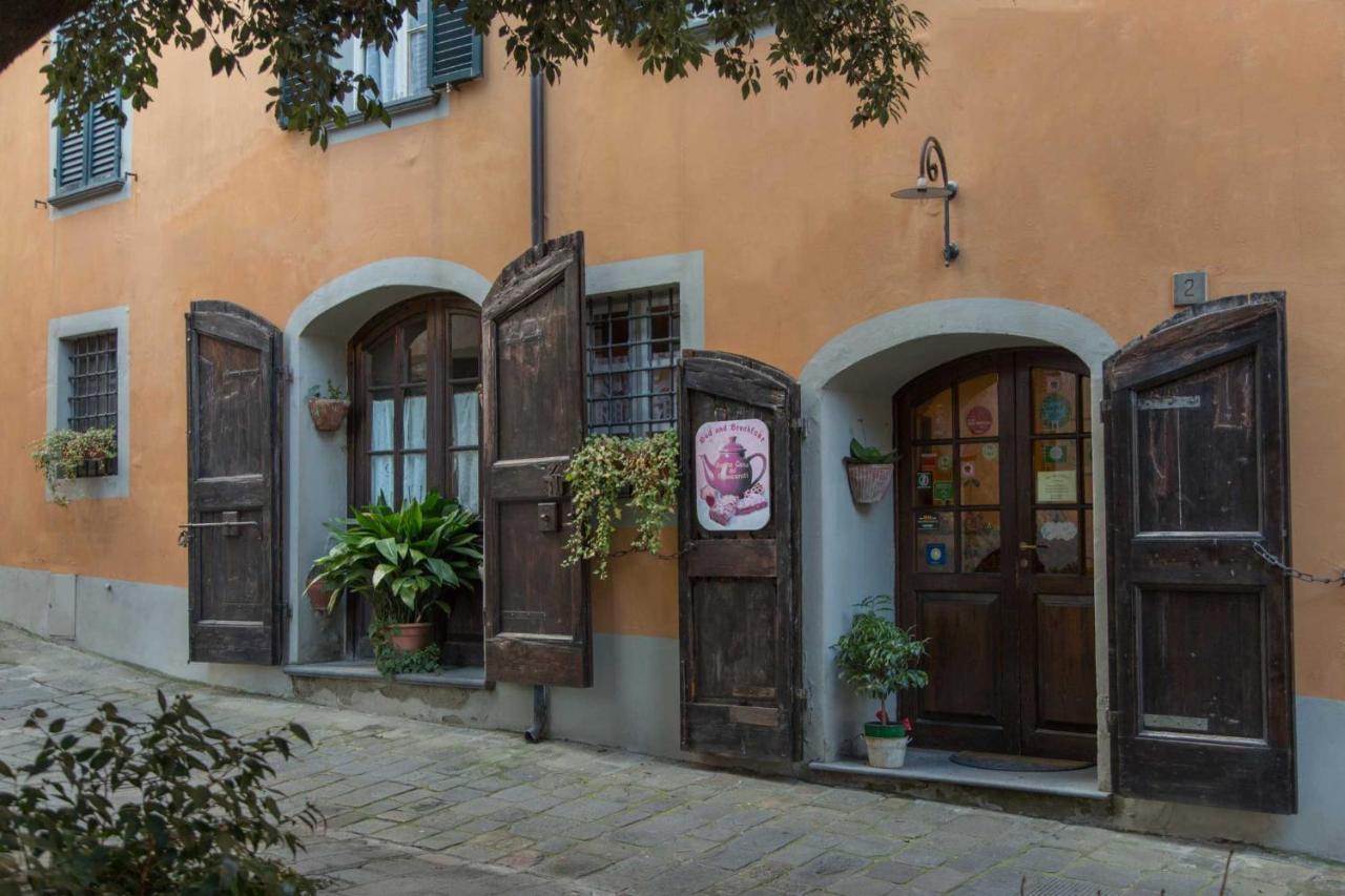 Bed and Breakfast Antica Casa Dei Rassicurati Montecarlo Exteriér fotografie